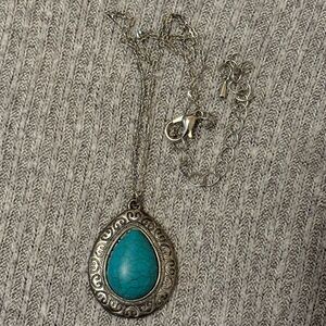 Bohemian silver tone teardrop shaped turquoise pendant adjustable chain necklace